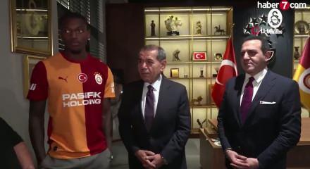 Okan Buruk'tan s&uuml;rpriz Rafael Leao kararı!