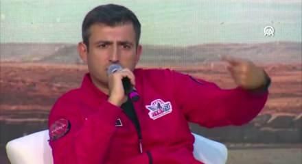 Sel&ccedil;uk Bayraktar'dan SMR a&ccedil;ıklaması! 'Birka&ccedil; sene i&ccedil;inde yapacağız'