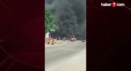 Suriye'nin İdlib ilinde m&uuml;himmat y&uuml;kl&uuml; aracın patlaması sonucu 2 sivil hayatını kaybetti
