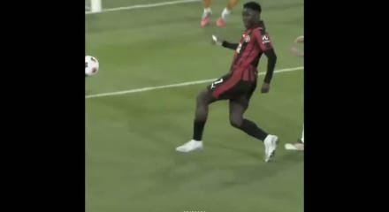 Trabzonspor'dan 17 milyon euroluk transfer: Bonuslarla 30 milyona &ccedil;ıkabilir