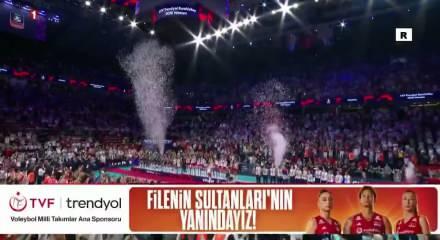 Avrupa Şampiyonu olan Filenin Sultanları'na kese kese altın!