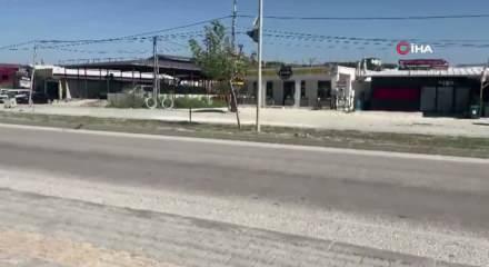 Hatay'da otomobilin motor b&ouml;l&uuml;m&uuml;nde patlama! 13 yaşındaki &ccedil;ırak hayatını kaybetti