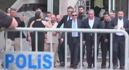 Melih G&ouml;k&ccedil;ek'in oğlu ve gelini ş&uuml;pheli sıfatıyla adliyeye geldi