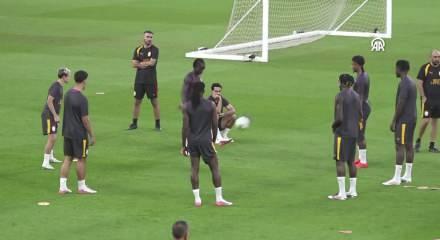 Galatasaray'da Osimhne Trabzonspor ma&ccedil;ı kadrosundan &ccedil;ıkarıldı