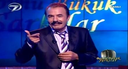 Usta sanat&ccedil;ı Ferdi Tayfur'dan unutulmaz ders: "G&ouml;rg&uuml; ve Asalet Parayla Satın Alınmaz"