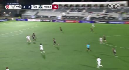 Yeni kural test edildi: Ofsayttaki oyuncunun attığı gol ge&ccedil;erli sayıldı
