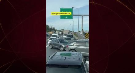 İstanbul'da akılalmaz g&ouml;r&uuml;nt&uuml;ler: Trafikten sıkılıp ters y&ouml;ne girdiler!