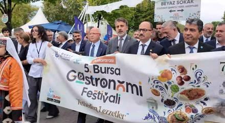 Bursa&rsquo;nın eşsiz lezzetleri &lsquo;Fetheden Lezzetler&rsquo; temasıyla d&uuml;nya sahnesinde