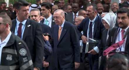 Cumhurbaşkanı Recep Tayyip Erdoğan'dan ABD'de baş d&ouml;nd&uuml;ren siyasi trafik