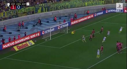 Dİ Maria Fernando Muslera'yı fena avladı