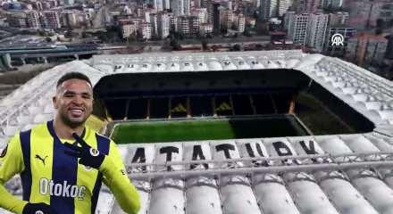 Fenerbah&ccedil;e'den taraftarın y&uuml;reğine su serpen transfer yasağı a&ccedil;ıklaması