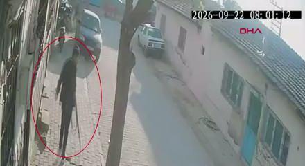 Manisa&rsquo;da okul &ouml;n&uuml;nde dehşet sa&ccedil;an saldırgan b&ouml;yle g&ouml;r&uuml;nt&uuml;lendi!