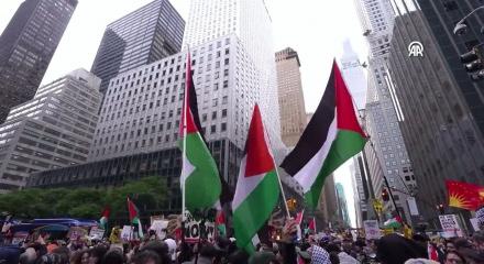 Netanyahu&rsquo;nun BM konuşmasına New York&rsquo;ta protesto