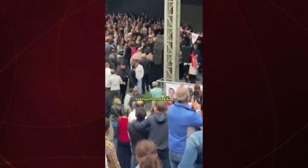 Yeni Parti Esenyurt İl&ccedil;e Kongresinde gerginlik: Se&ccedil;im iptal edildi