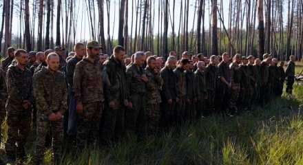 Donetsk hattında ağır darbe: 250 Rus askeri esir alındı