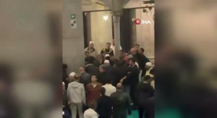 Ey&uuml;psultan Camii'nde silah sesleri: Tartışma sonrası havaya ateş a&ccedil;tı
