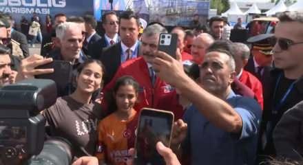 İ&ccedil;işleri Bakanı &Ccedil;ift&ccedil;i, TEKNOFEST G&uuml;neydoğu'yu ziyaret etti