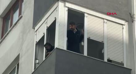 Kadık&ouml;y'de 8 katlı binada yangın; mahsur kalanlar var