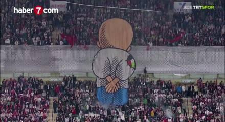 Konya'da muhteşem atmosfer! Filistinli futbolcular meşaleyle karşılandı
