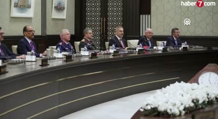 MGK bug&uuml;n toplanıyor: Kritik g&uuml;venlik başlıkları masada