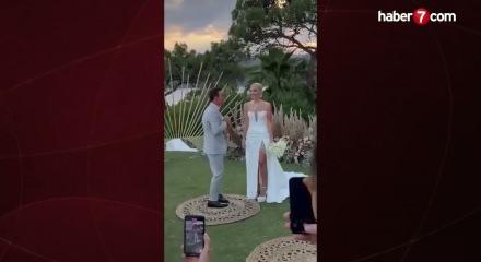 Mustafa Sandal ve eşi Melis S&uuml;tşurup 11 milyar &ccedil;ekip &uuml;lkeyi terk ettiler
