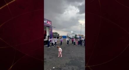 Şanlıurfa TEKNOFEST'te &Ccedil;elik Kubbe&rsquo;nin &ouml;n&uuml;nde halay coşkusu!
