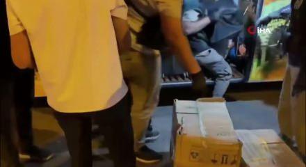 Yolcu otob&uuml;s&uuml;nde ele ge&ccedil;irildi! Tam 39 kilo 700 gram