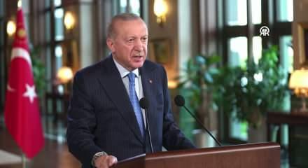 Erdoğan'dan net mesaj! 'Zırzop' tepkisi: Sizi bunların insafına bıkramayacağız...