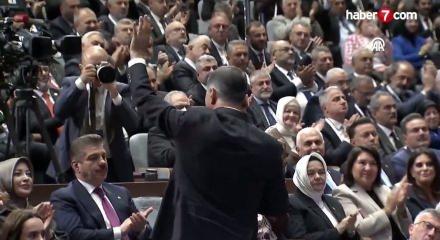 İzmir'de ilk istifa! Cemil Tugay'ın AK Parti'ye ge&ccedil;mesi zoruna gitti