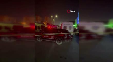 Silahlı &ccedil;atışma: 1'i polis 2 kişi hayatını kaybetti, 2 kişi yaralandı