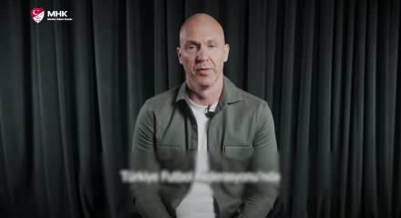 S&uuml;per Lig'de 7. haftanın hakemlerini elit hakem direkt&ouml;er&uuml; Anthony Taylor atadı!