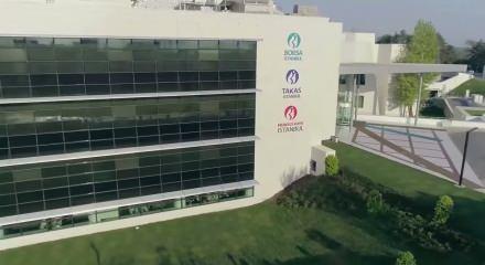 Borsa İstanbul'da fon krizi sonrası sert d&uuml;ş&uuml;ş! İşlem hacmi yılın en d&uuml;ş&uuml;k seviyelerinde