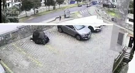 Ekvador'da kontrolden &ccedil;ıkan kamyon dehşet sa&ccedil;tı