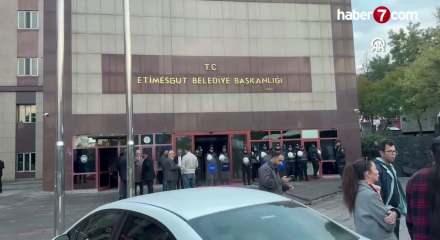 Etimesgut Belediyesine y&ouml;nelik "yolsuzluk" soruşturmasında 25 g&ouml;zaltı
