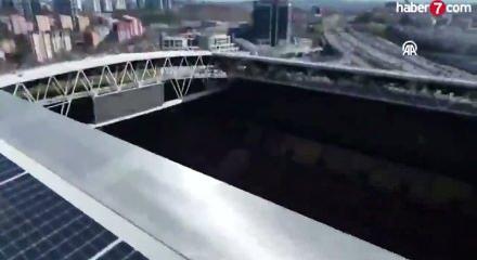 Galatasaray - Barcelona ma&ccedil;ı şifresiz kanalda mı, nereden izlenir?