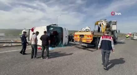 Manisa'daki tur otob&uuml;s&uuml; kazasında &ouml;l&uuml; sayısı 12'ye y&uuml;kseldi