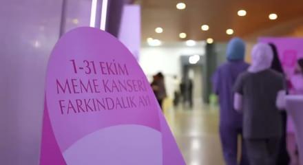 Medipol'den meme kanserine karşı bilin&ccedil; ve eylem &ccedil;ağrısı 