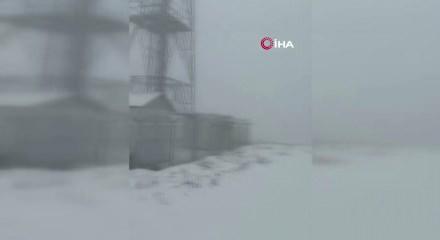 Mevsimin ilk karı Ankara'ya yağdı