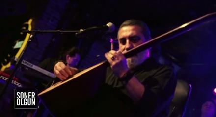 M&uuml;zik d&uuml;nyasının acı kaybı! Usta sanat&ccedil;ı Soner Olgun hayatını kaybetti