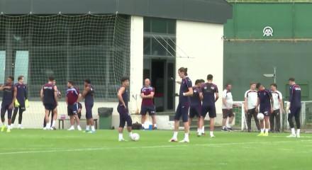Trabzon'da dev ma&ccedil; &ouml;ncesi b&uuml;y&uuml;k kriz! Tam 8 isim yok