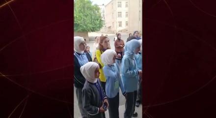 Bak&uuml;'den T&uuml;rkiye'yi sallayan karar! 31 isim listede: Erbakan ve &Ccedil;akar'a giriş engeli!