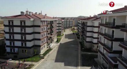 Cevdet Yılmaz sosyal konut hamlesi hakkında a&ccedil;ıklamalarda bulundu