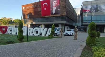 &Ccedil;ukurova Belediyesi'ne operasyon!