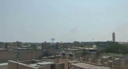 Husilerden Yemen'de iki havalimanına f&uuml;ze ve İHA saldırısı!