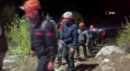 Kanyondaki 30 saatlik kabus sona erdi: 10 kişi tahliye edildi