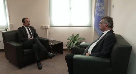 Rum lider Hristodulidis'in hayali suya d&uuml;şt&uuml;! Erh&uuml;rman kapıyı y&uuml;zlerine kapattı!