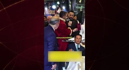 Nikah memurunun hareketi Ahmet &Ouml;zer'i kızdırdı
