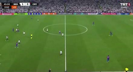 Beşiktaş ma&ccedil;ında ilgin&ccedil; anlar: Futbolcular bitiş d&uuml;d&uuml;ğ&uuml;n&uuml; duymadı
