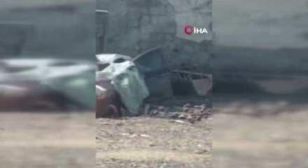 Pancar y&uuml;kl&uuml; TIR ile otomobil &ccedil;arpıştı: 4 &ouml;l&uuml;, 1 yaralı