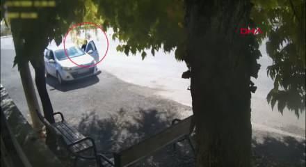 Polisin 'Heimlich' manevrası s&uuml;r&uuml;c&uuml;n&uuml;n hayatını kurtardı